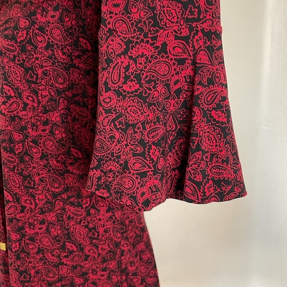 MICHAEL Michael Kors Red and Black Lace-Up Top - Picture 7 of 8